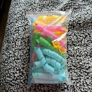Amazon 42 pieces heatless hair spiral curlers